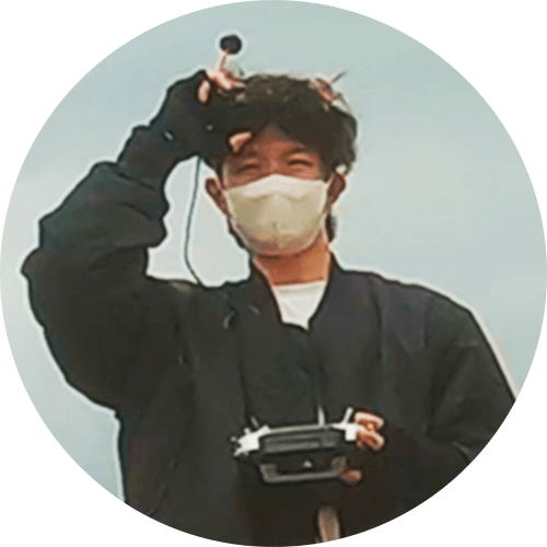 クリエイター男性